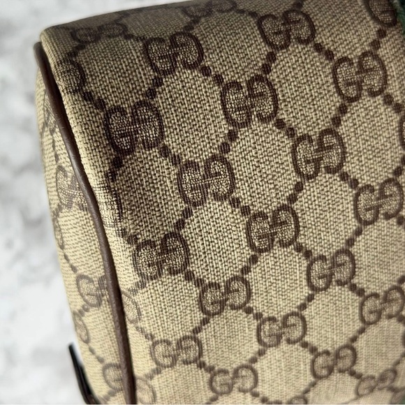 Vintage Gucci pouch - Picture 12 of 16